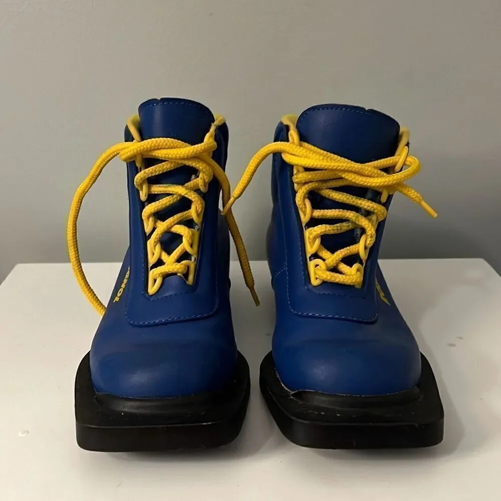 Rossignol Kids' Blue Yellow LTS JR Nordic 75mm Cross Country Ski Boots Size 8.5